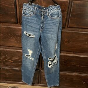 Fashion nova mom jeans Sz 27
